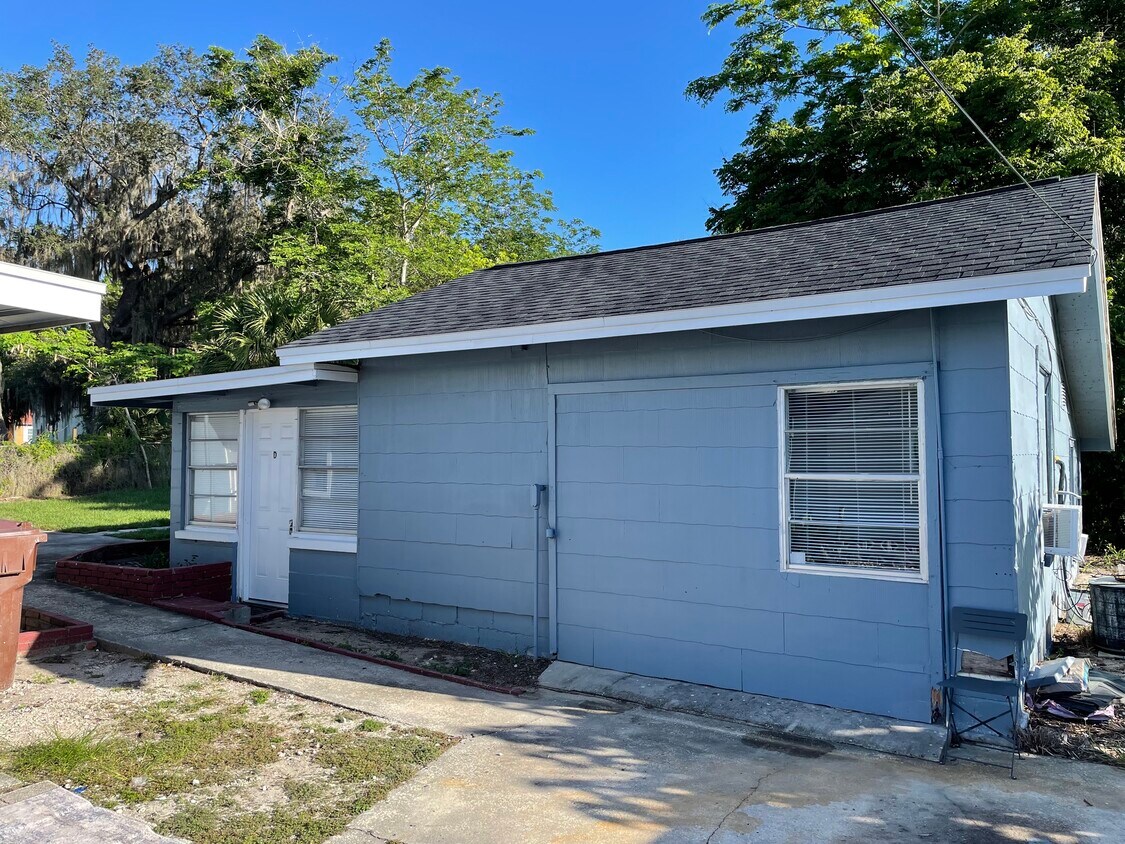Exterior - 26 W Polk Ave