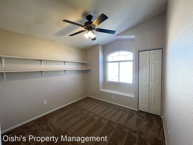 Building Photo - 3 br, 2.5 bath House - 3761 Penedos Dr