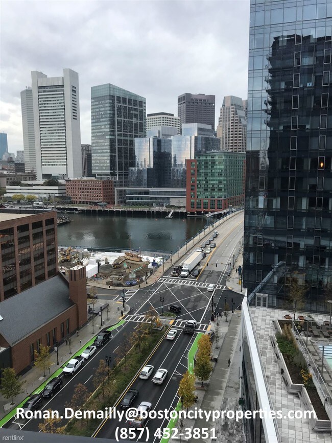 Foto del edificio - 3 br, 2 bath  - 85 Northern Ave # 105