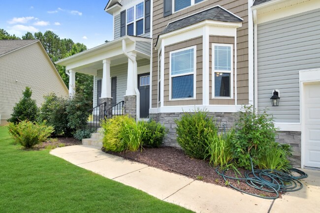 Building Photo - 66 Brakas Ln