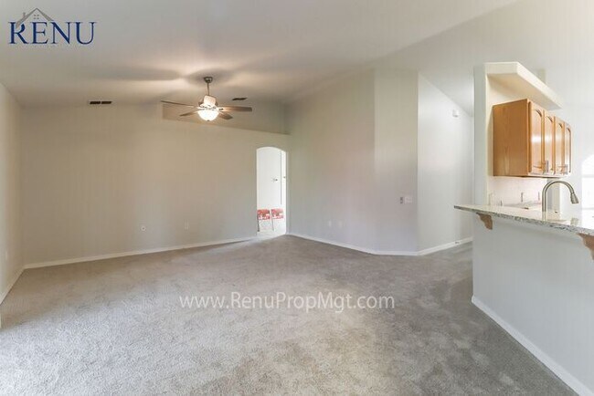 Holiday Special: 1/2 off your first month!... photo'