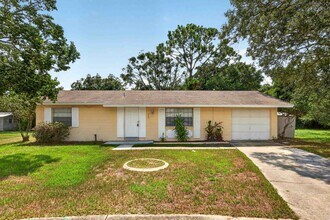 Building Photo - 328 Palos Ct