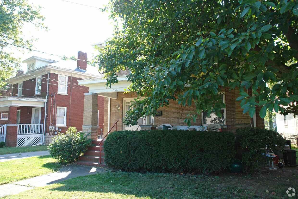 Building Photo - 1006 Fontaine Rd