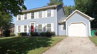 Building Photo - 3811 Armitage Dr