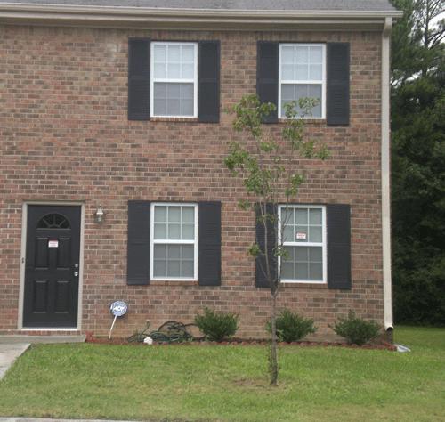 Building Photo - 6476 River Park Dr