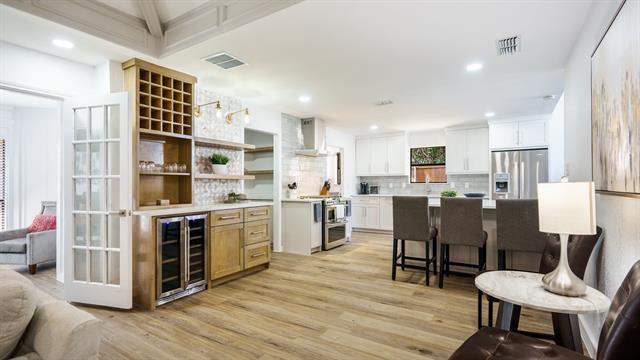 Foto principal - 1204 Meadow Creek Dr