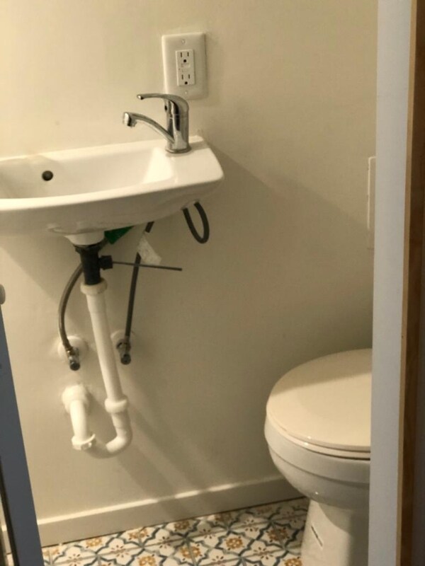 Building Photo - 24 th PERRY St