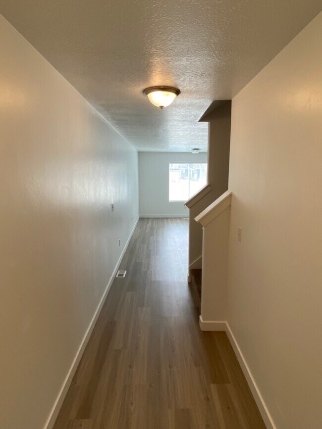 Building Photo - 3507 W Barley Bend