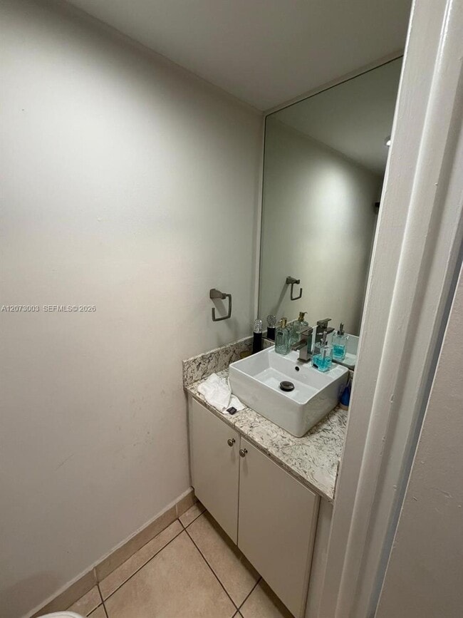 Building Photo - 8600 SW 109th Ave