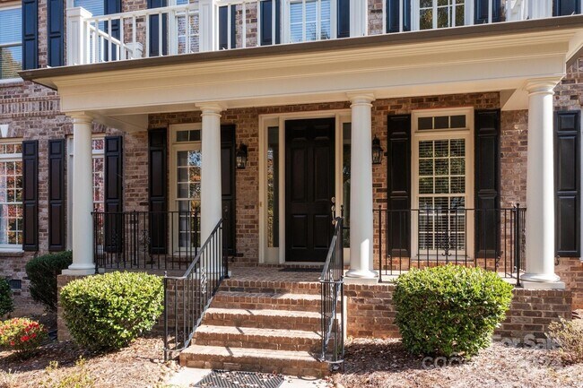 Foto del edificio - 9440 Wallace Pond Dr