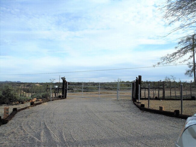 Building Photo - 18330 Moonlight Mesa Rd