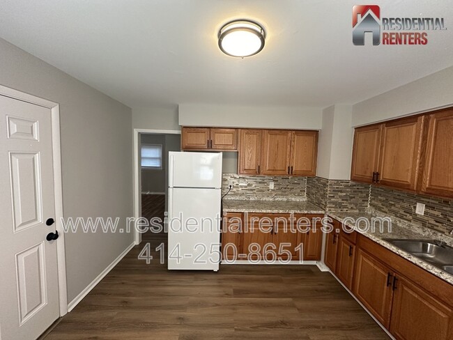 Foto del edificio - 4568 N 46th St