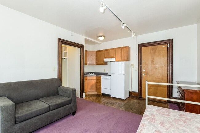 Interior Photo - The Frisinger House