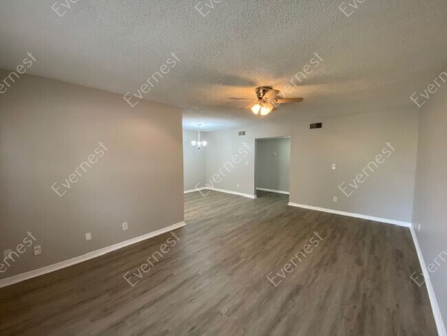 Building Photo - 4455 38th Terrace N