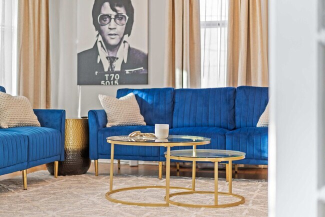 Foto del edificio - 30 N Auburndale St