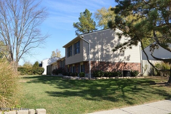 Building Photo - 6713 Fox Hound Rd