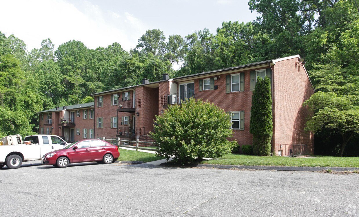 Court Hill Apartments Ellicott City, MD