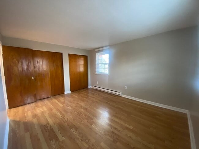 Building Photo - 16a Mayberry Dr