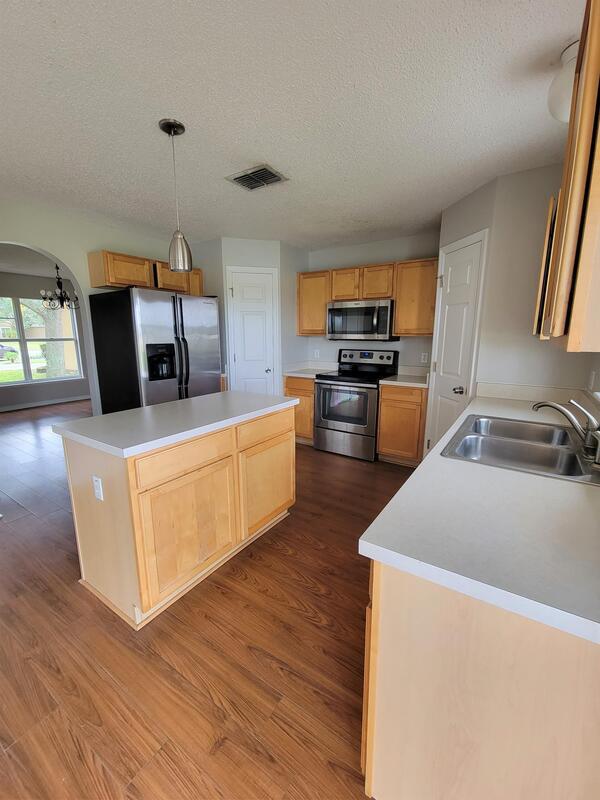 Building Photo - 4963 Fiske Cir