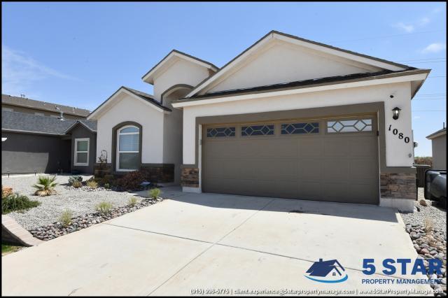 Foto del edificio - 4 bedroom in Horizon City TX 79928