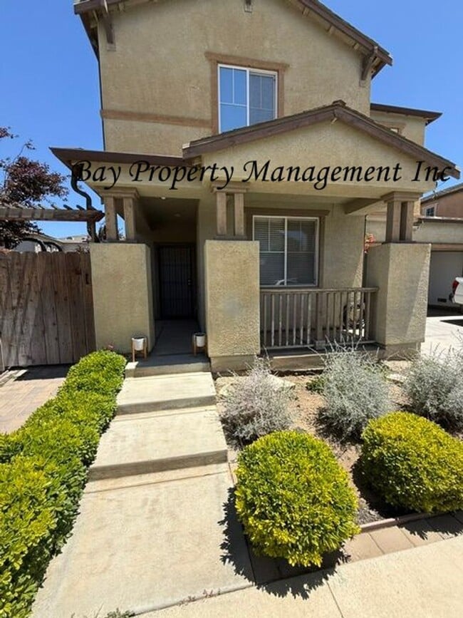 Building Photo - 380 Barolo Cir