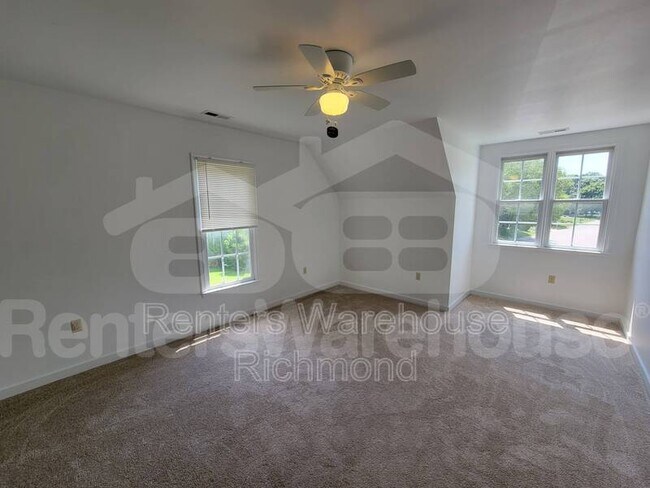Building Photo - 10374 Tarleton Dr