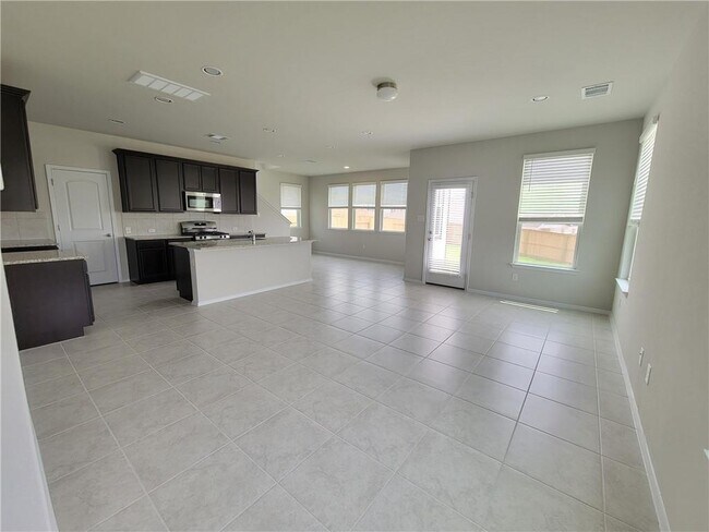 Building Photo - 11300 Lago de Garda Dr