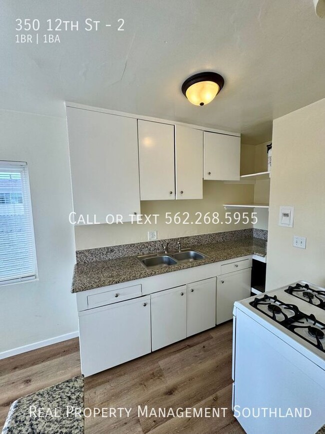 Foto del edificio - 350 12th St
