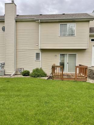 Building Photo - 2033 Manico Ct