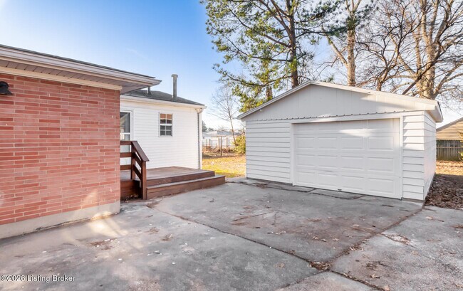 Building Photo - 2428 Weber Ln