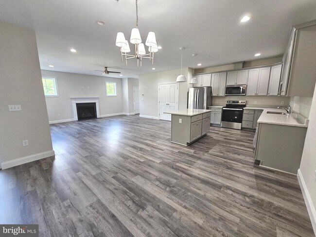 Foto del edificio - 216 Chandler St