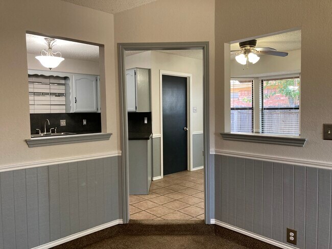 Foto del edificio - 6349 Hunters Glen Dr