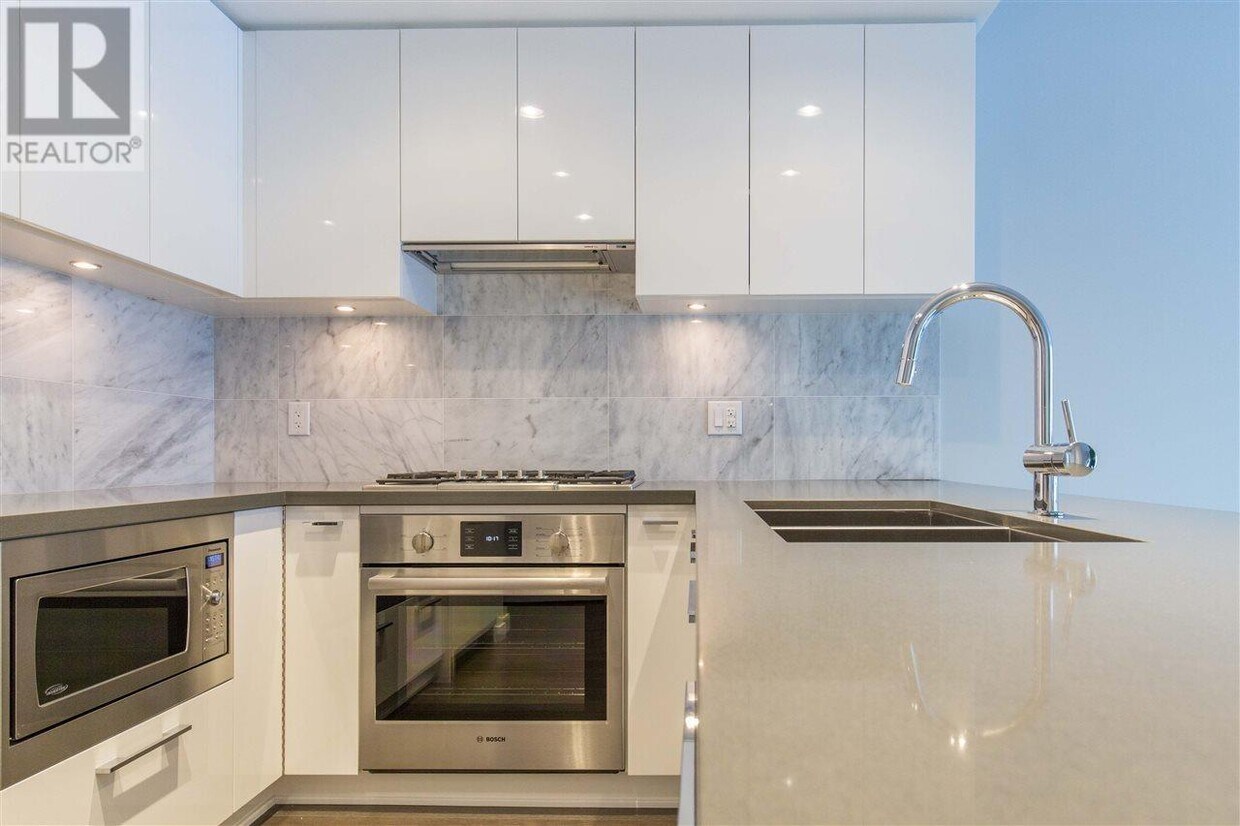 Photo principale - 5638-5638 Birney Ave
