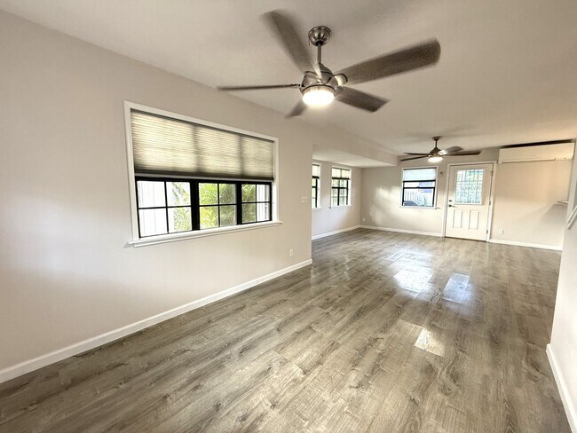 Foto del edificio - MALANAI IN KAPOLEI - 3 BDRM/2.5 BATH/ENCLOSED GARAGE