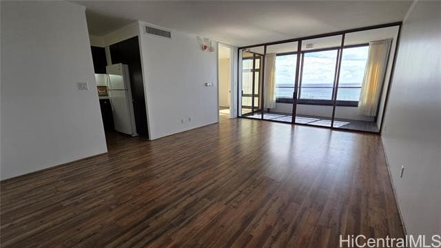 Building Photo - 1650 Ala Moana Blvd