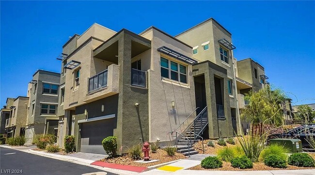 Building Photo - 11236 Rainbow Peak Ave