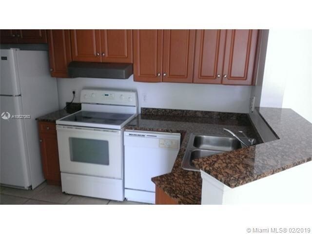 Foto del edificio - 17622 NW 25th Ave