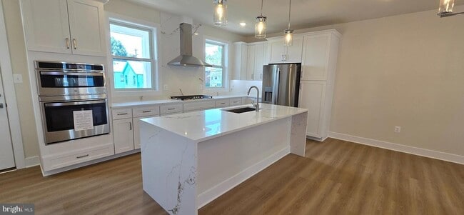 Building Photo - 7 Chapel Alley