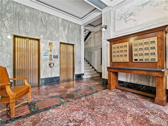 Building Photo - 140 Public Sq