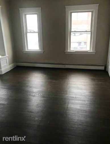 Building Photo - 2 br, 1 bath Apartment - 1863 Coventry Rd