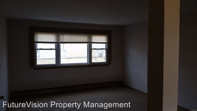 Building Photo - 528 N Ardmore Ave