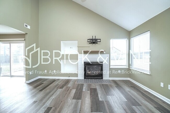Building Photo - 6209 Nasby Dr
