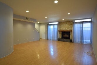 3918 Huron Ave
