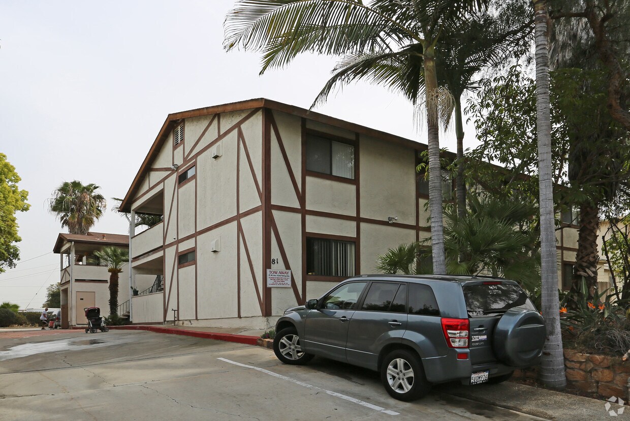 Primary Photo - 81 4th Ave