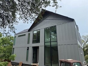 Building Photo - 1603 Chelsea Ln