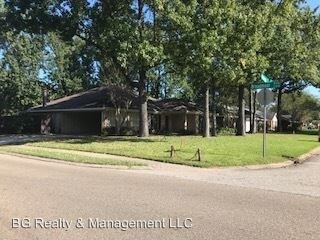 Primary Photo - 101 Renwood Cir