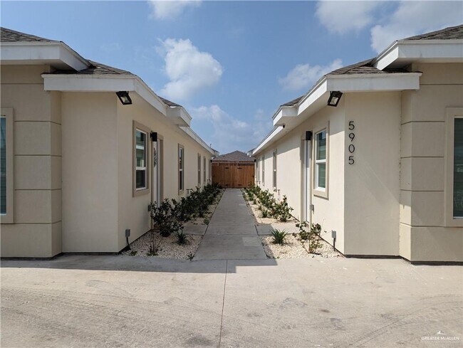 Foto del edificio - 12 Puffin Ave