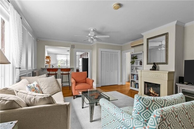 Building Photo - 36 Kay St