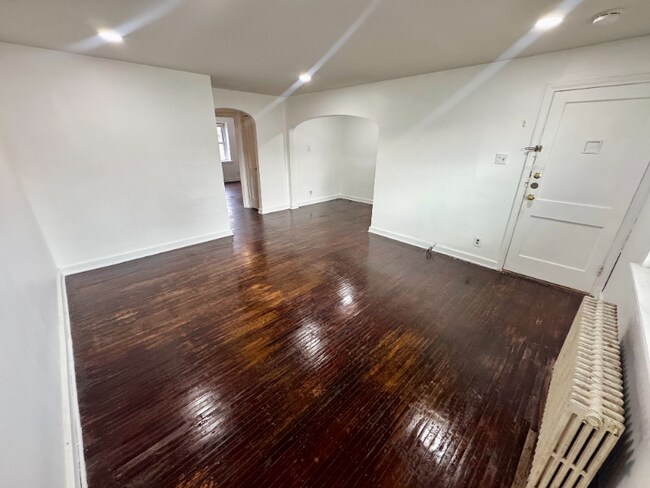 Foto del edificio - 69 Sayers Ave