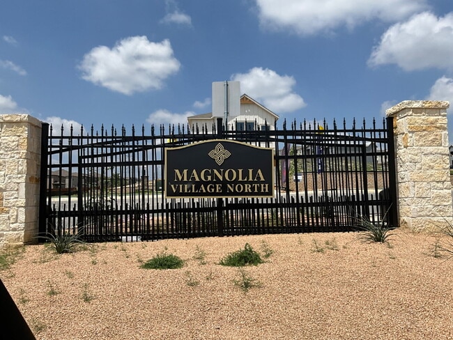 Foto del edificio - 7146 Magnolia Pass